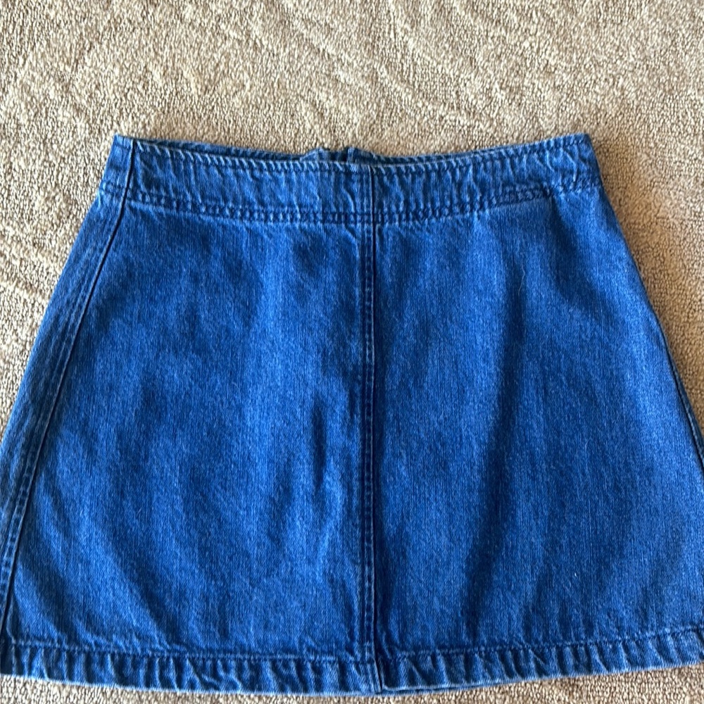 Brandy Melville skirt size 24